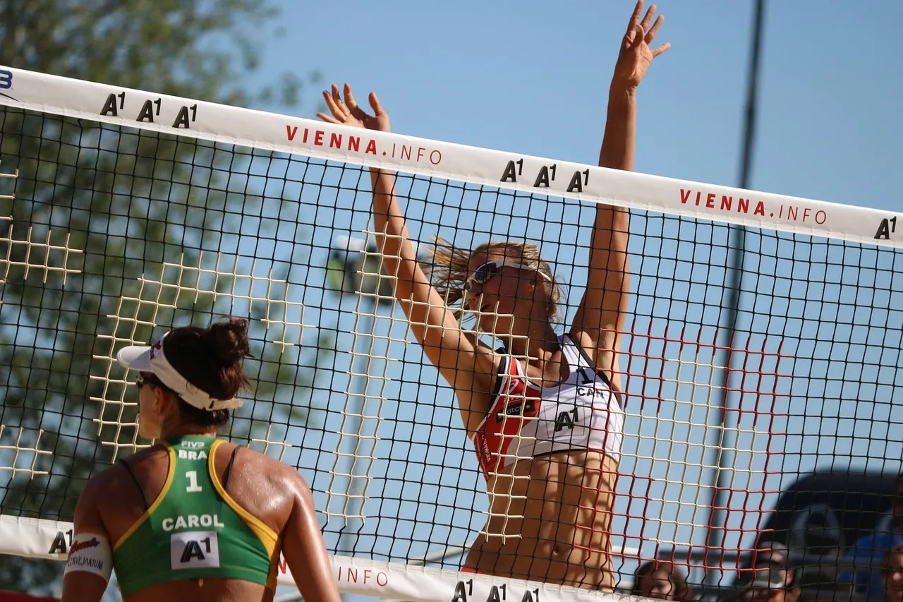 Alianza de deporte y valores, Codex Golf y Club Voleibol Burgos
